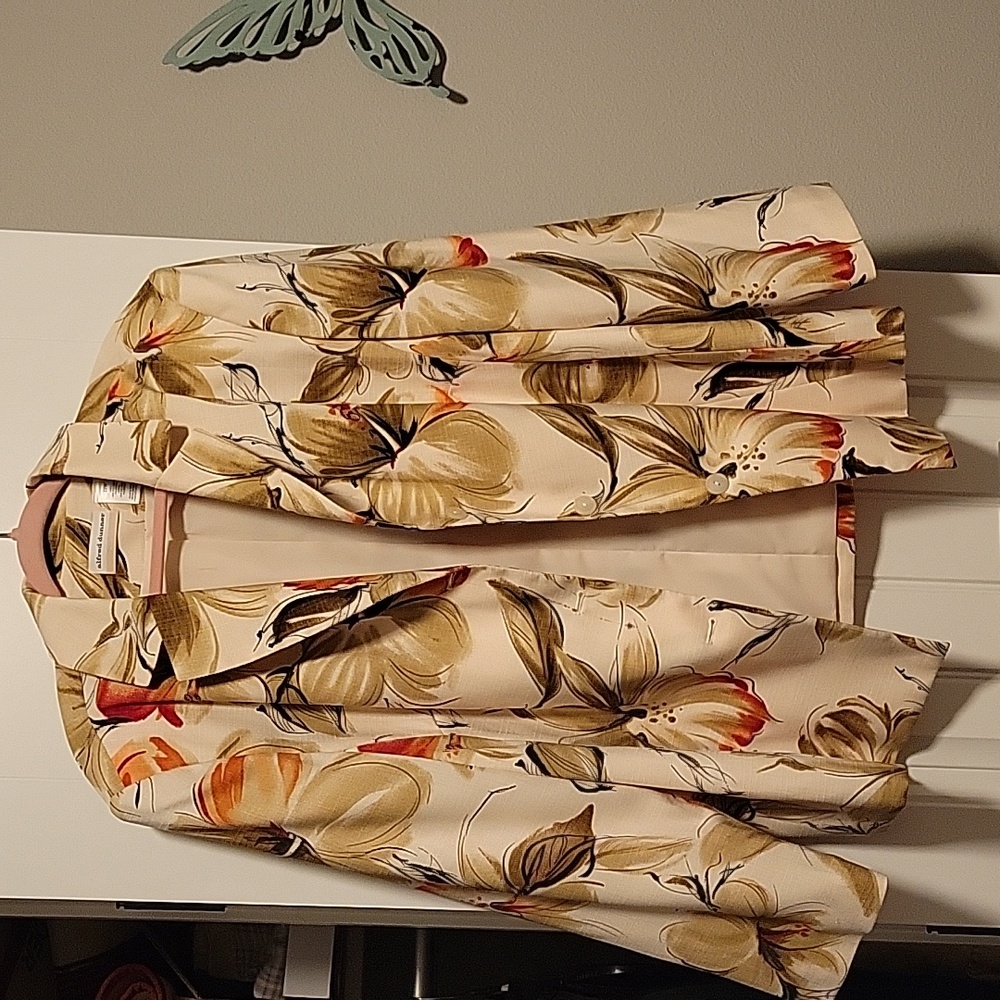 Women's Floral Blazer